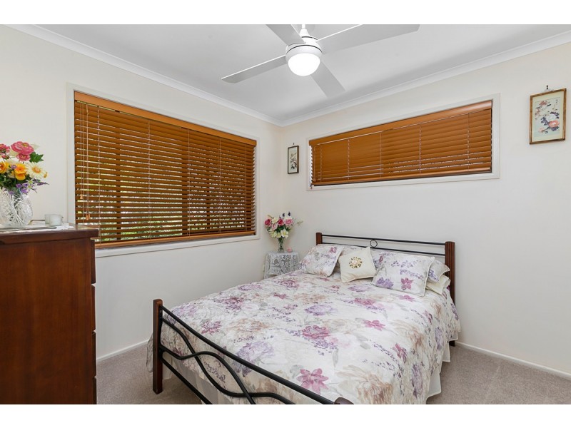 6 Ruth Street, Birkdale QLD 4159