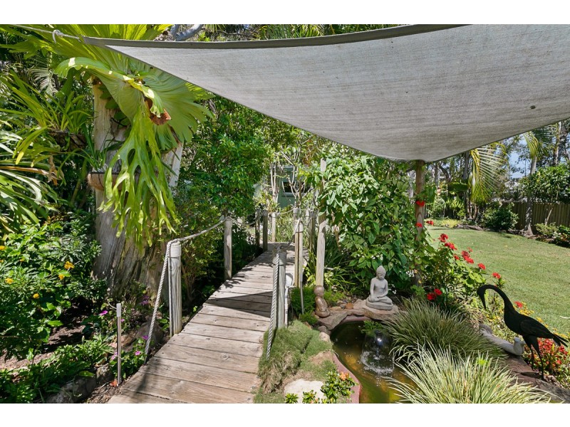 6 Ruth Street, Birkdale QLD 4159