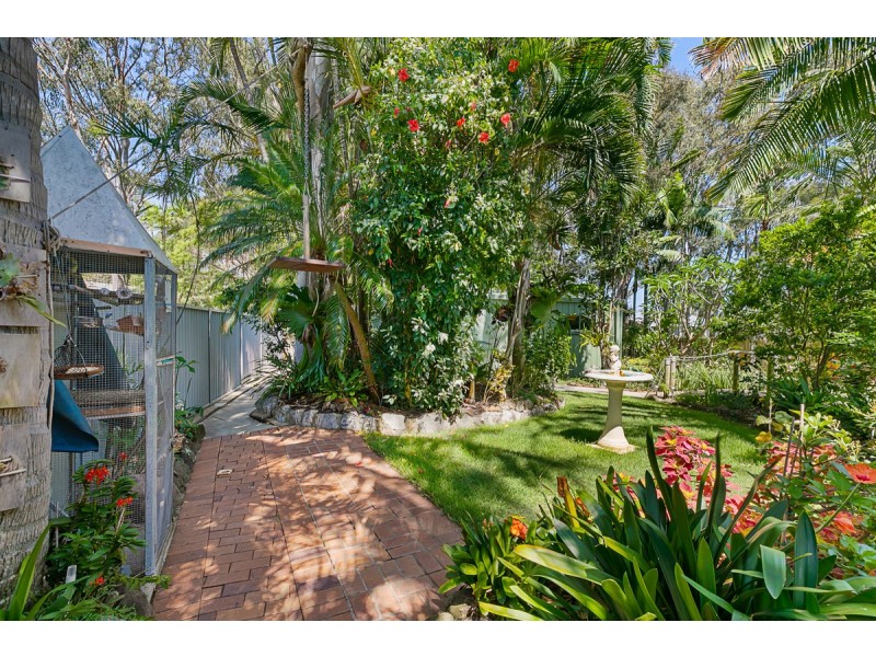 6 Ruth Street, Birkdale QLD 4159