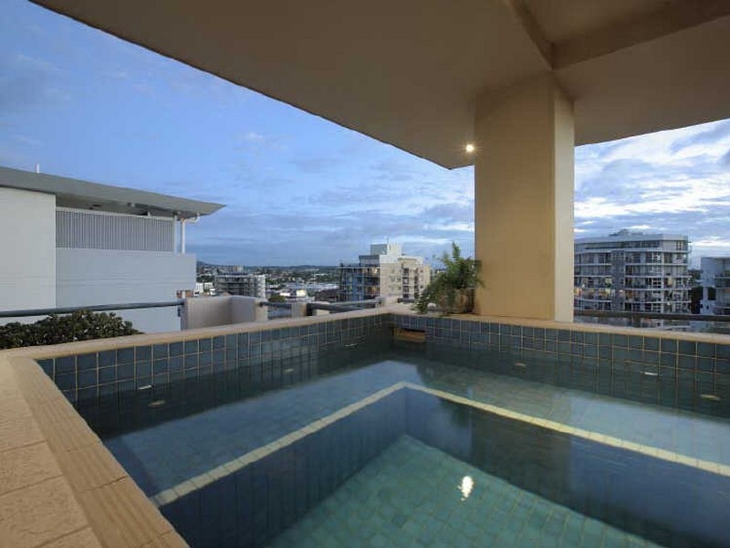 21/68 Thorn Street, Kangaroo Point QLD 4169