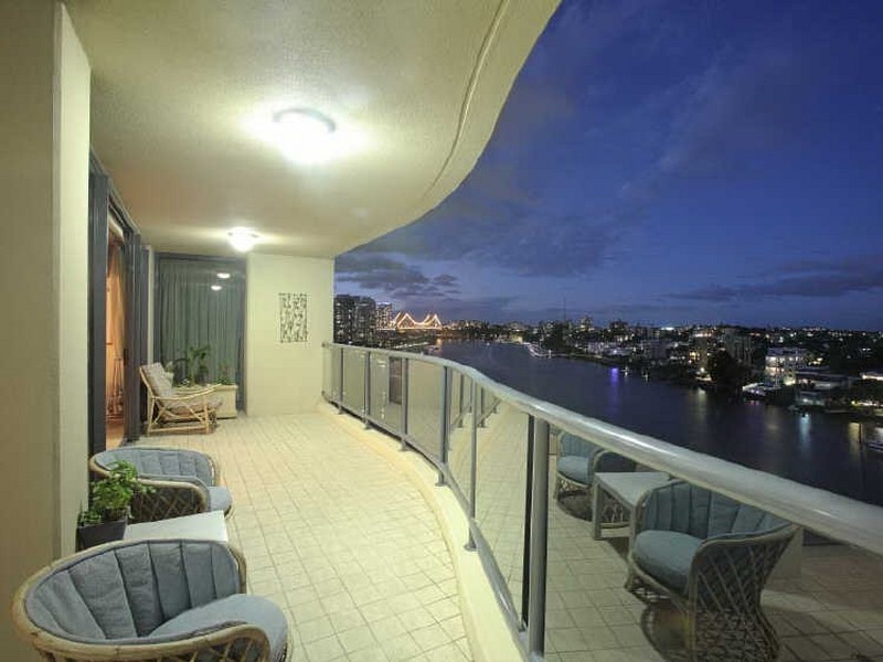 21/68 Thorn Street, Kangaroo Point QLD 4169