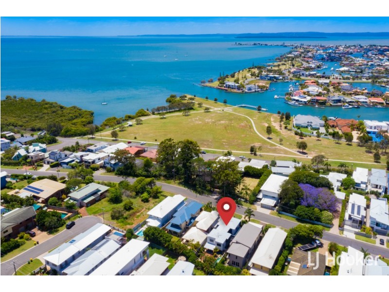 18 Cleveland Terrace, Ormiston QLD 4160