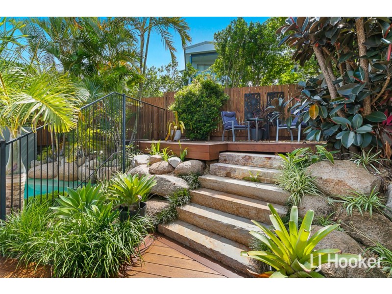 18 Cleveland Terrace, Ormiston QLD 4160