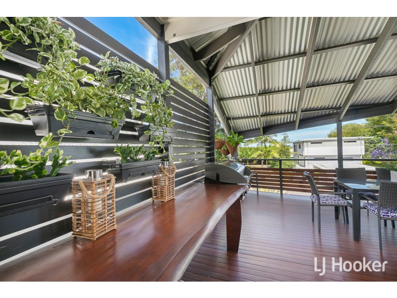 18 Cleveland Terrace, Ormiston QLD 4160