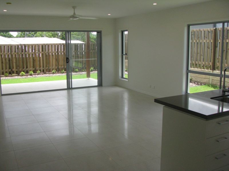 53 Girraween Crescent, Capalaba QLD 4157