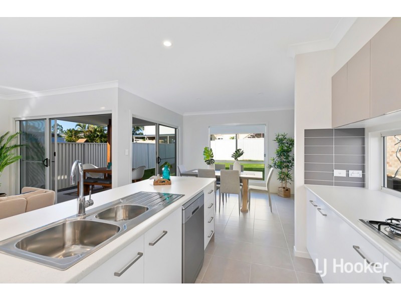 129 Delancey Street, Ormiston QLD 4160