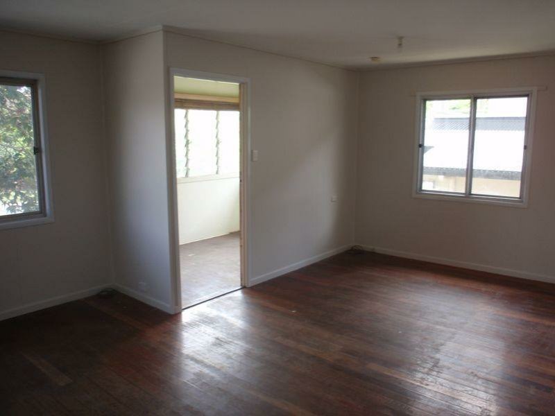 87 Thomas Street, Birkdale QLD 4159