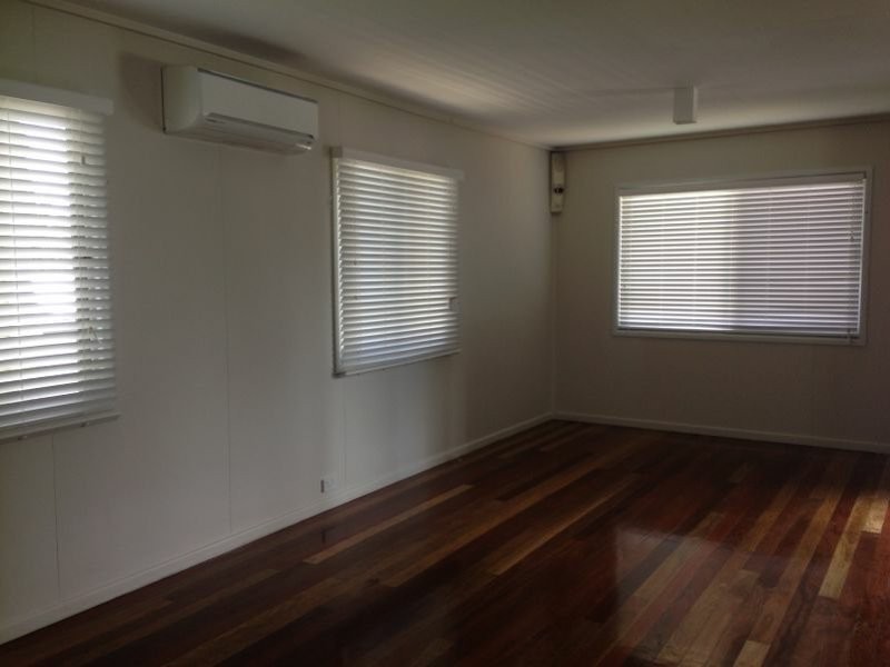 87 Thomas Street, Birkdale QLD 4159