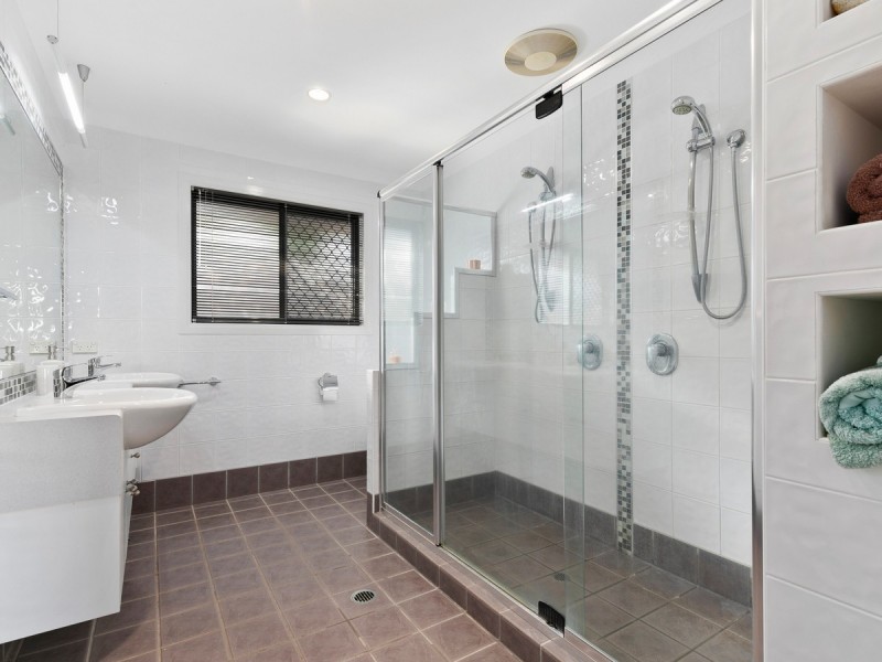 6 Highgreen Place, Thornlands QLD 4164