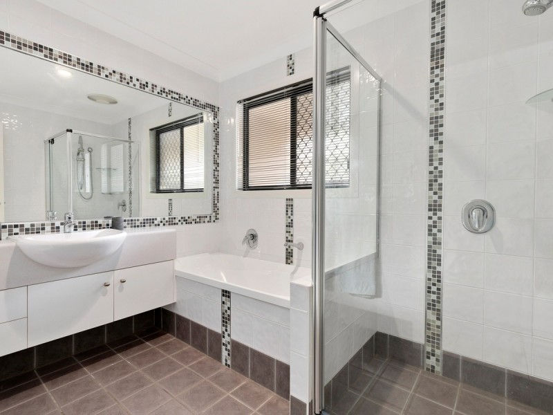 6 Highgreen Place, Thornlands QLD 4164