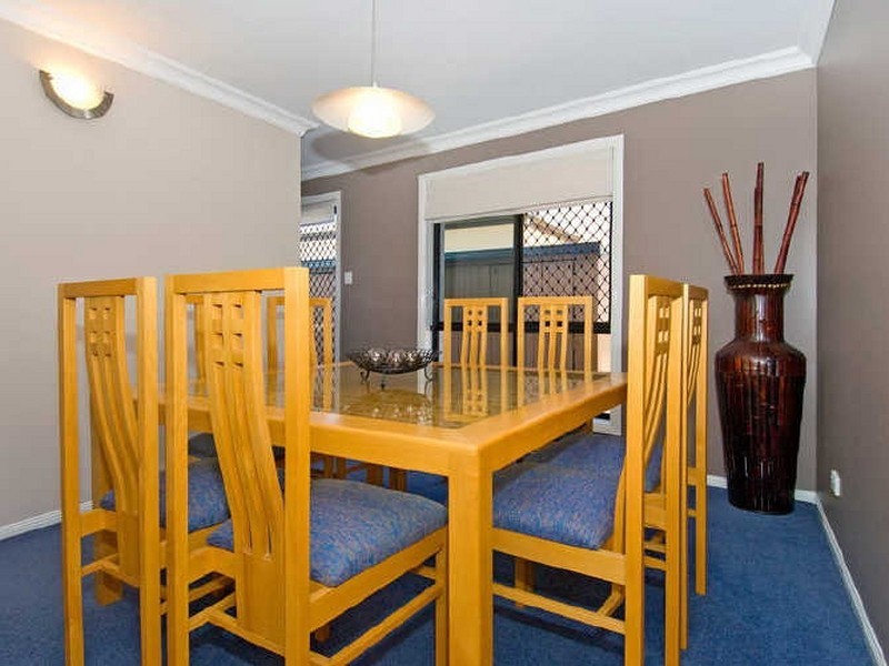 1/21 Sternlight Court, Raby Bay QLD 4163