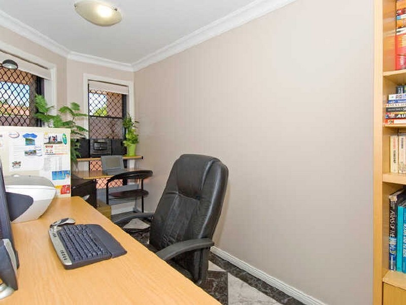 1/21 Sternlight Court, Raby Bay QLD 4163