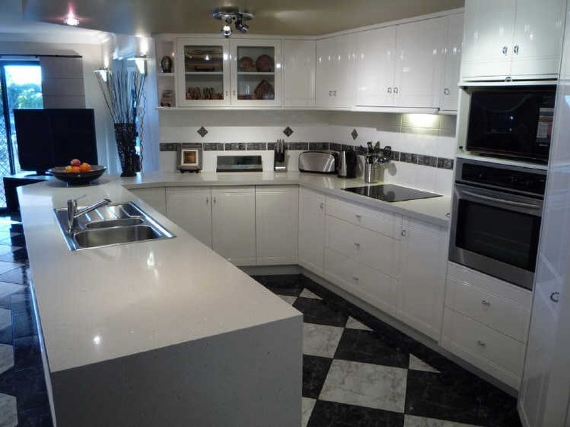 1/21 Sternlight Court, Raby Bay QLD 4163
