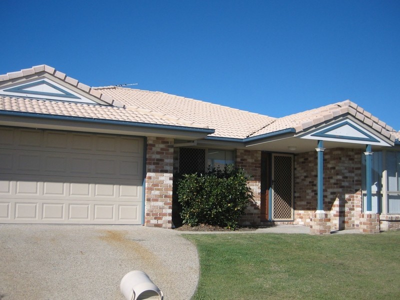 4 Kentia Court, Victoria Point QLD 4165