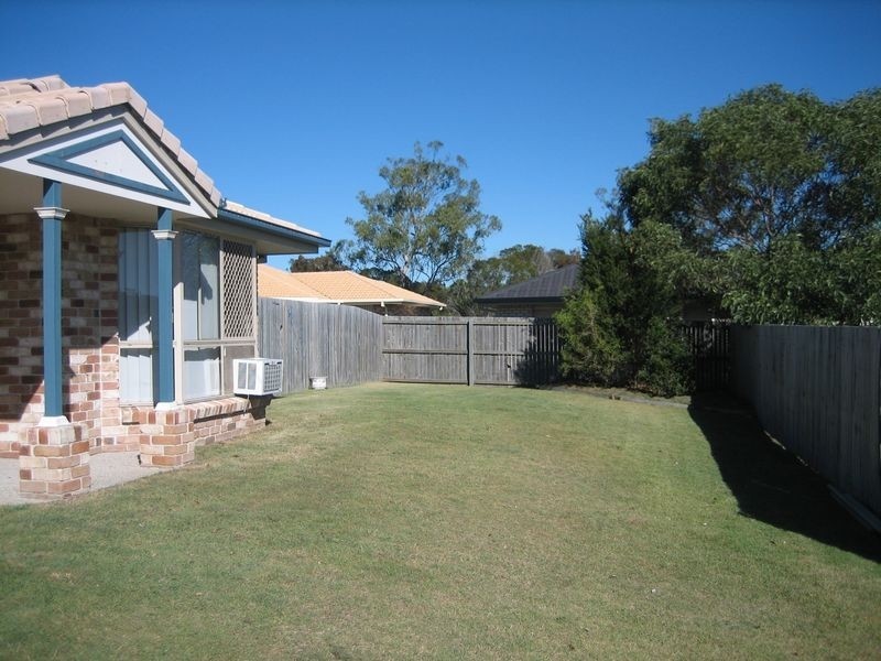 4 Kentia Court, Victoria Point QLD 4165