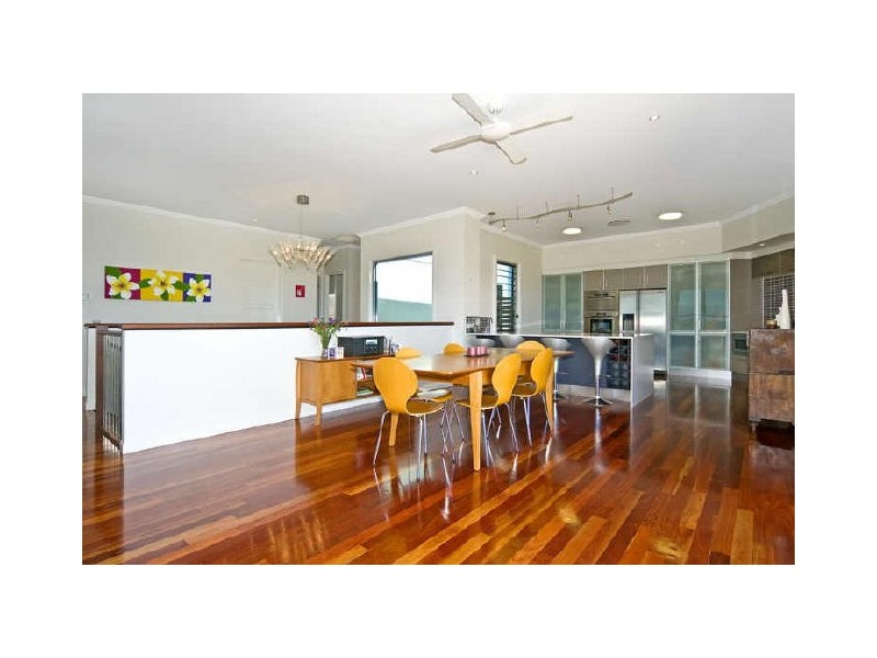 60 Manning Esplanade, Thornlands QLD 4164