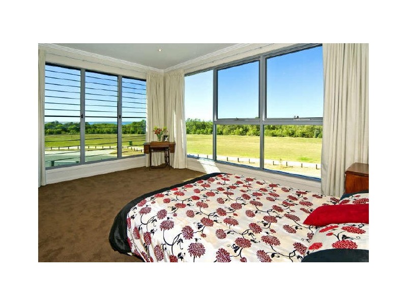 60 Manning Esplanade, Thornlands QLD 4164