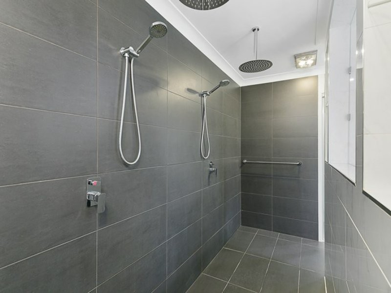 48 Frank Street, Thorneside QLD 4158