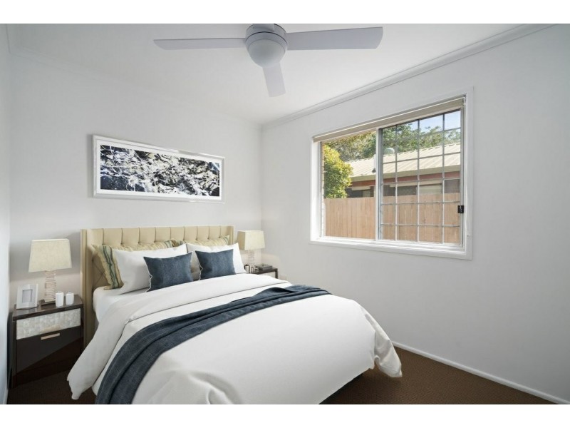 10 Mark Street, Redland Bay QLD 4165