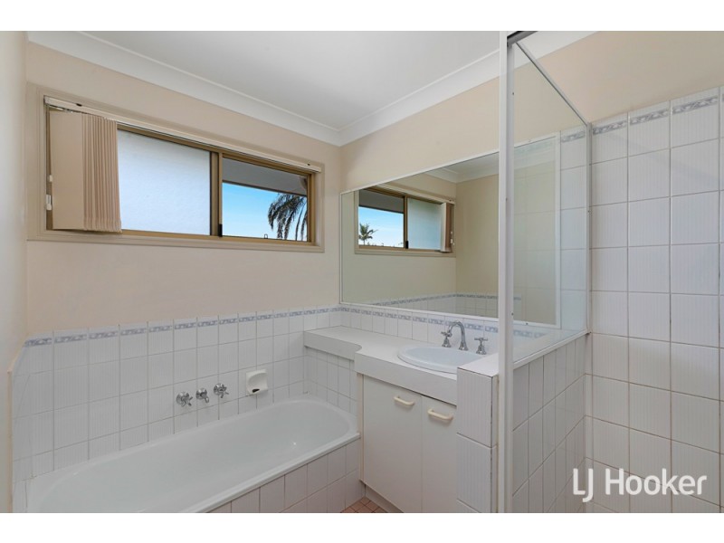 34 Spurs Drive, Wellington Point QLD 4160