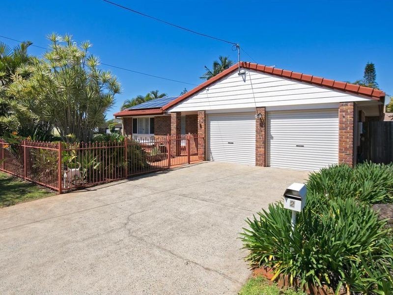 2 Raven Street, Victoria Point QLD 4165