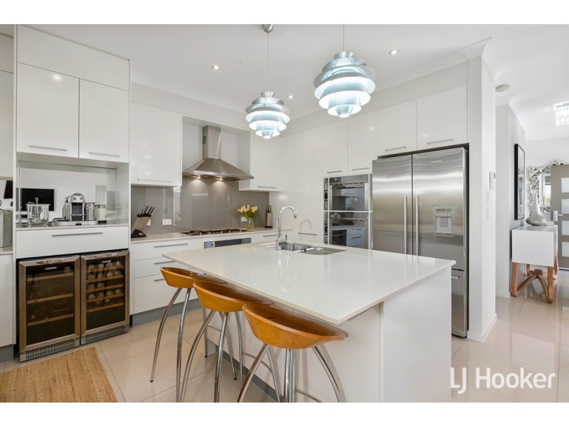 14/92-94 Sturgeon Street, Ormiston QLD 4160