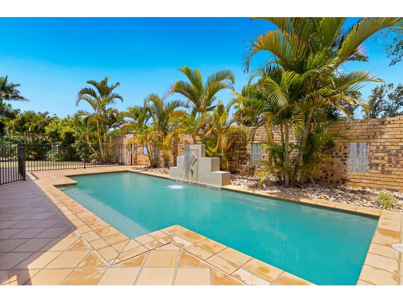 20 Cove Court, Victoria Point QLD 4165