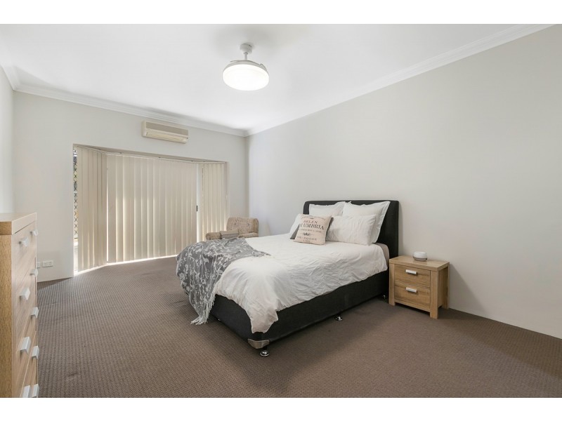 20 Cove Court, Victoria Point QLD 4165