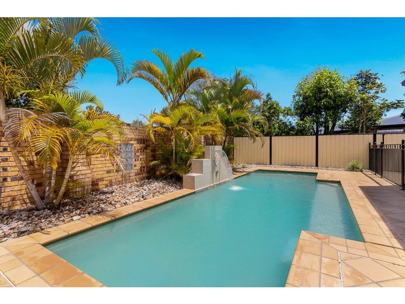20 Cove Court, Victoria Point QLD 4165