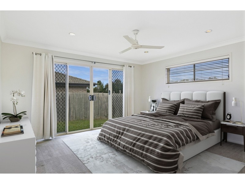 8 Pentecost Place, Redland Bay QLD 4165