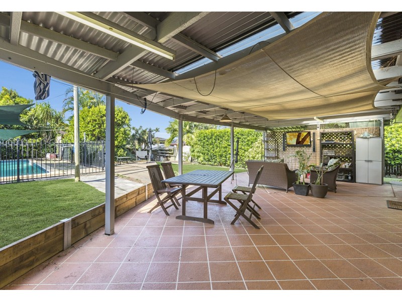 39 Howlett Road, Capalaba QLD 4157