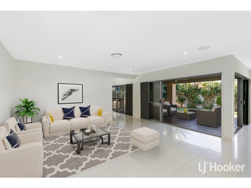 2 Beard Place, Wellington Point QLD 4160