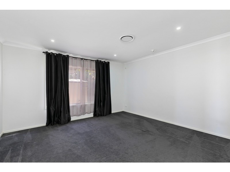 2 Beard Place, Wellington Point QLD 4160