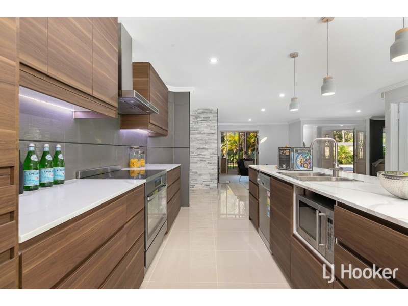 10 Ondine Court, Victoria Point QLD 4165