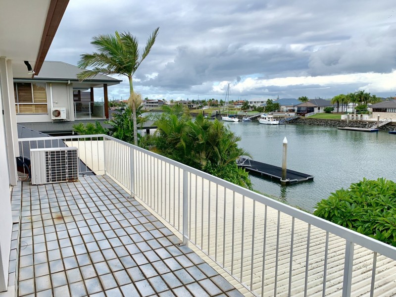 12 Voyagers Court, Cleveland QLD 4163