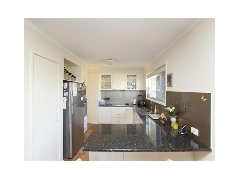 26 Auckland Street, Wishart QLD 4122