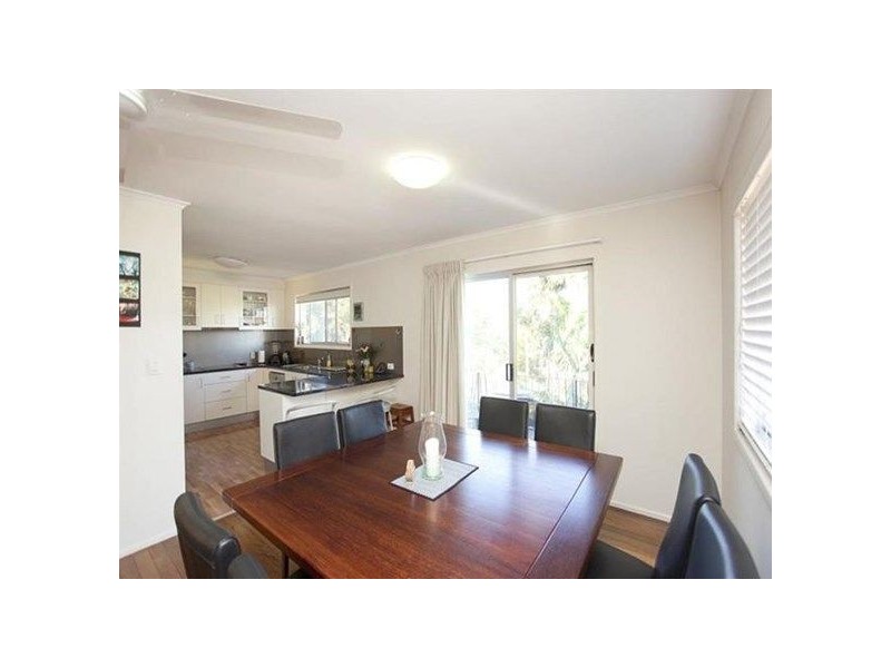 26 Auckland Street, Wishart QLD 4122