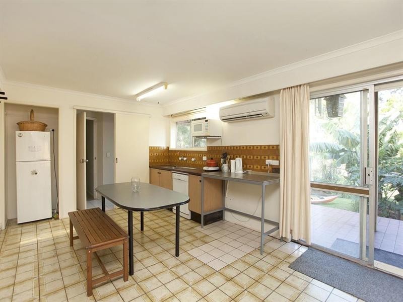 26 Auckland Street, Wishart QLD 4122