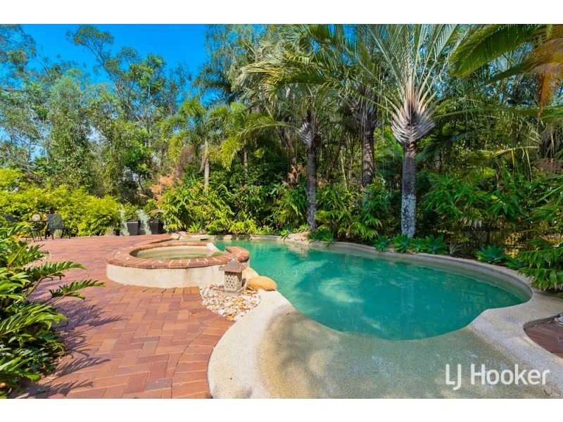 6 Grevillea Street, Redland Bay QLD 4165