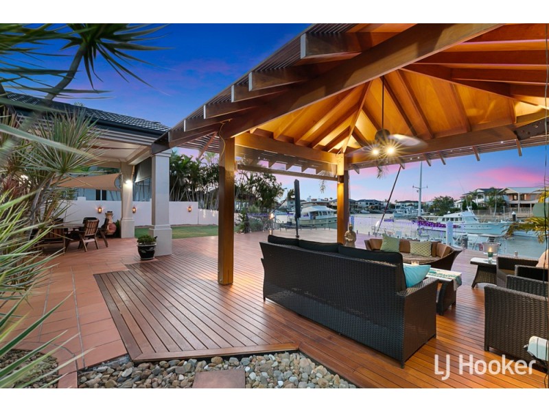 15 Kinsail Court, Raby Bay QLD 4163