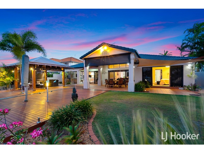 15 Kinsail Court, Raby Bay QLD 4163
