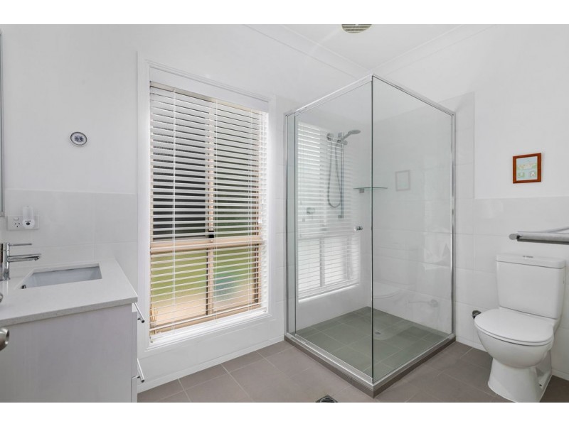 12 Flamingo Crescent, Thornlands QLD 4164