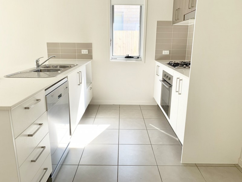 9A Jason Street, Cleveland QLD 4163