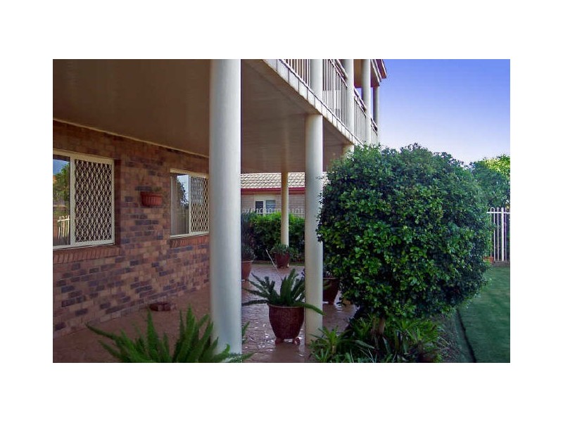 65 Salisbury Street, Redland Bay QLD 4165