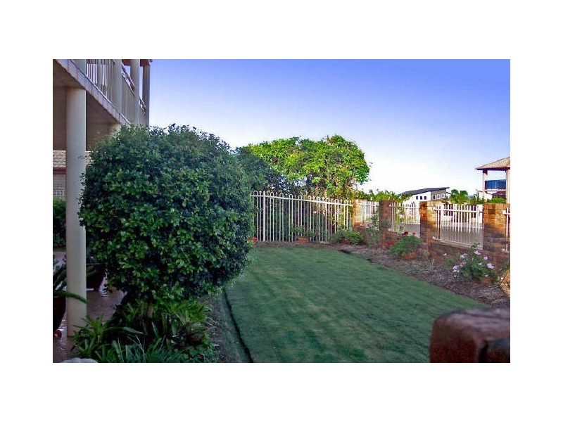 65 Salisbury Street, Redland Bay QLD 4165
