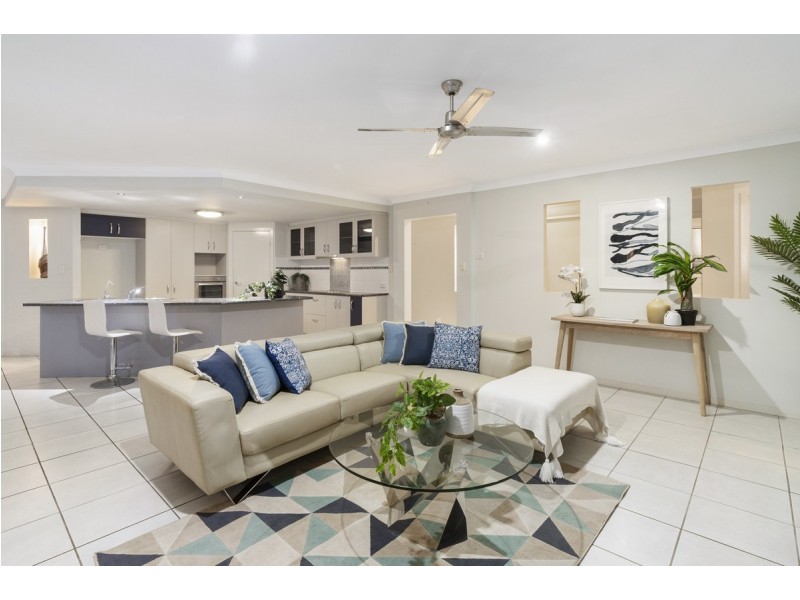 5 Windsong Circuit, Cleveland QLD 4163