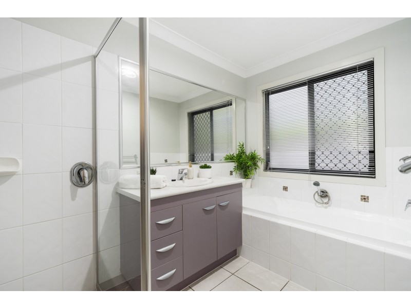 5 Windsong Circuit, Cleveland QLD 4163