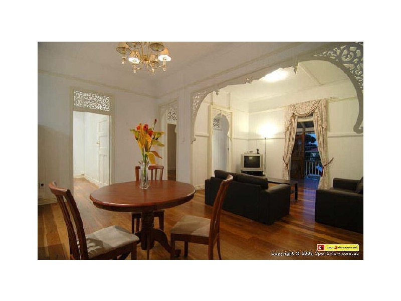 2 Keppell Street, Birkdale QLD 4159