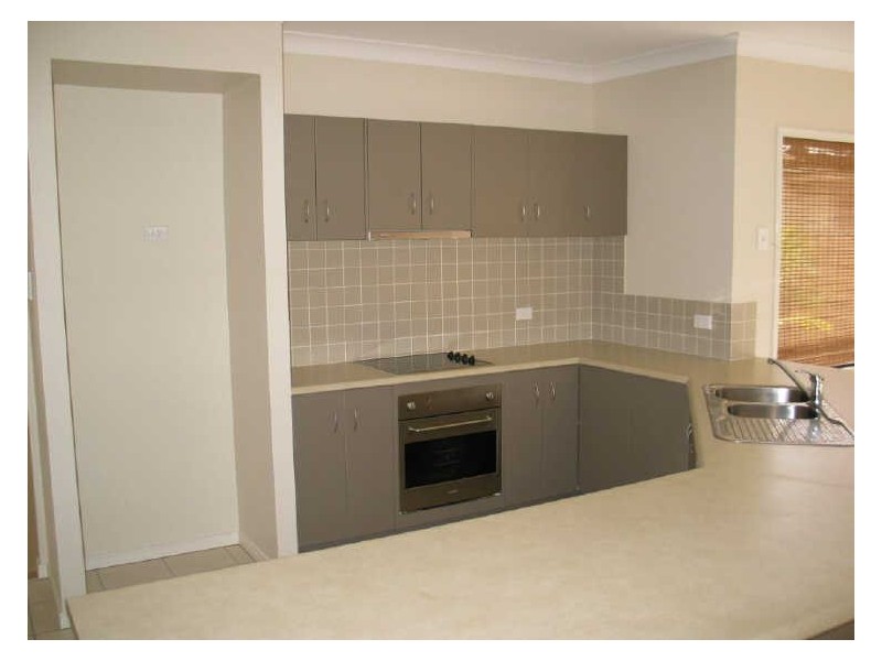 10 Ribonwood Street, Thornlands QLD 4164
