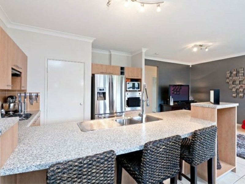 9 Cassim Place, Redland Bay QLD 4165